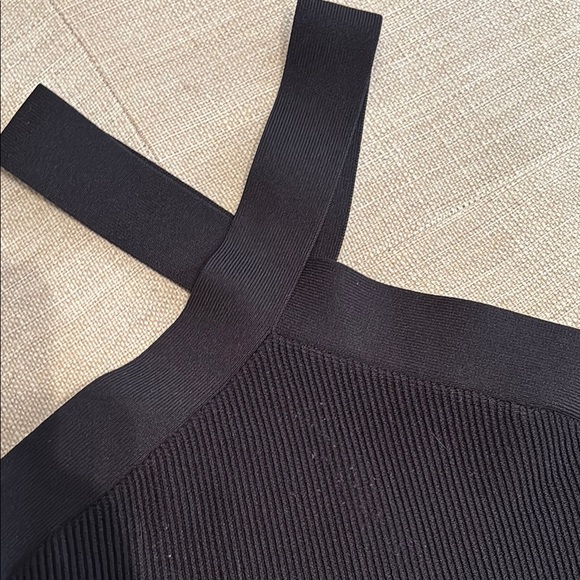 Quince Ribbed Cross-Back Top - Picture 2 of 3